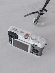 Fujifilm X100 Custom Modified - Arctic White & Charcoal