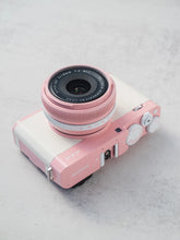 Fujifilm X-E4 Custom Modified - Sakura Pink & White (with XF 18mm F2)