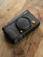 Fujifilm X-E1 Custom Modified - Black Ember - 2CFA