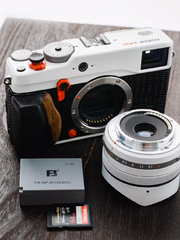 Fujifilm X-Pro 1 Custom Modified - Black & White