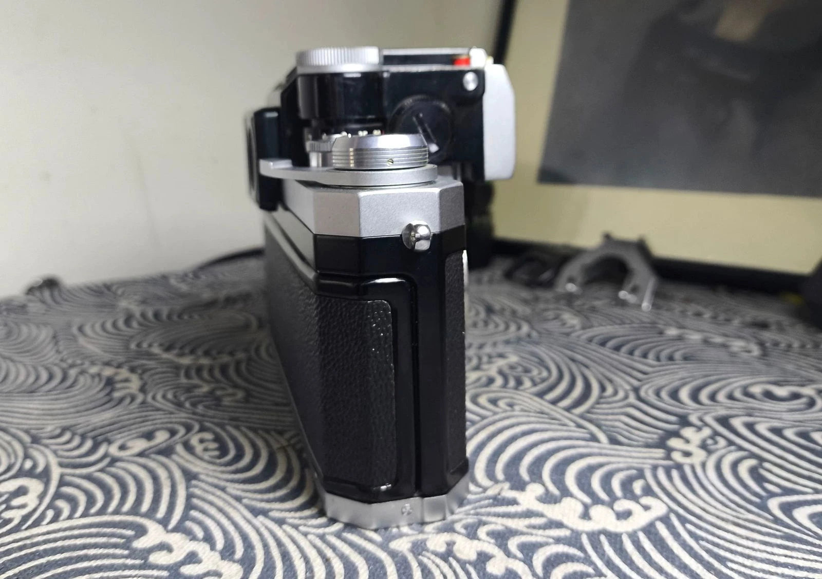 Nikon F - Classic 35mm Film Camera - Waist-Level - 2CFA