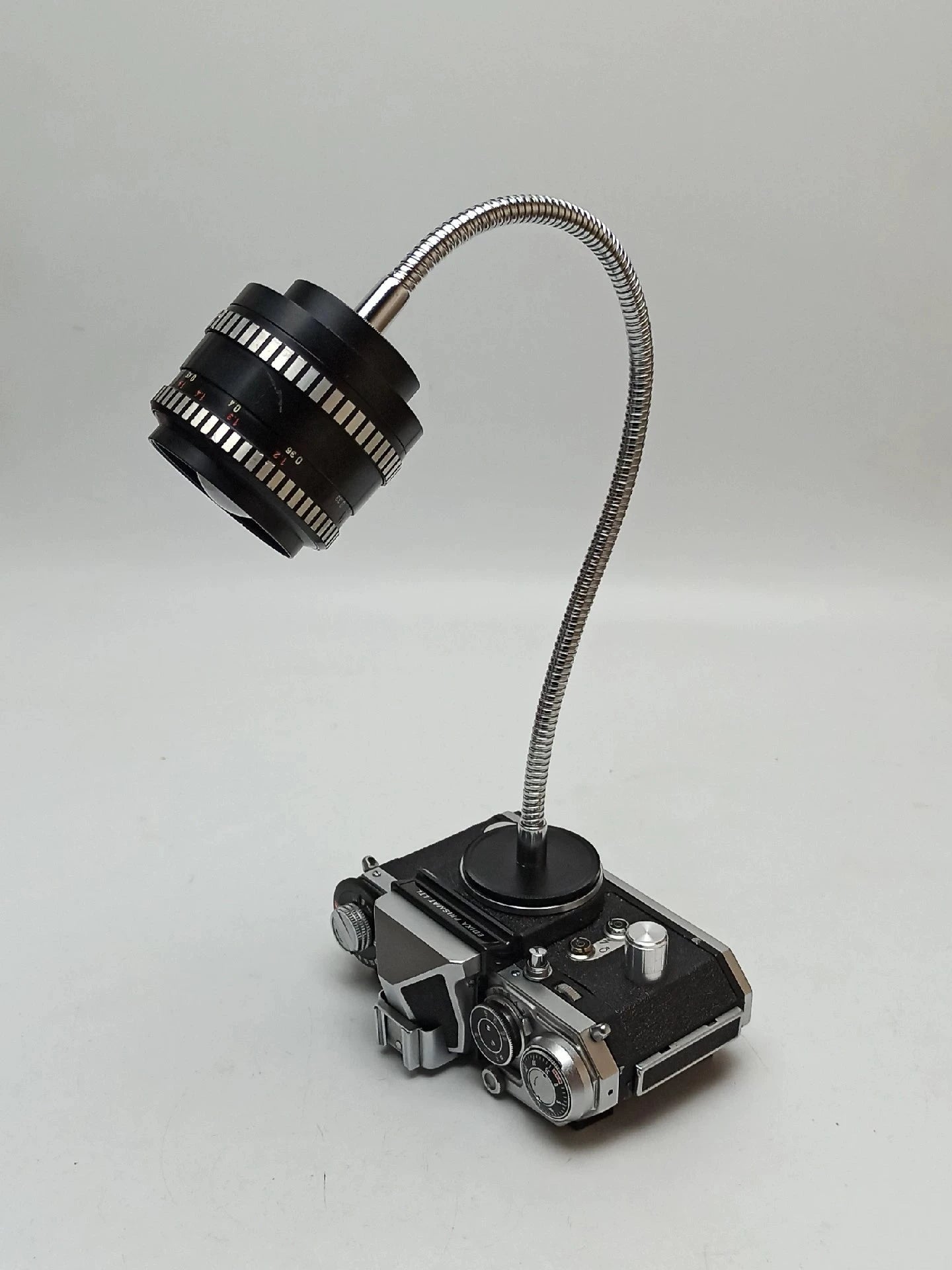 Vintage M42 Camera Desk Lamp - USB Powered - 2CFA